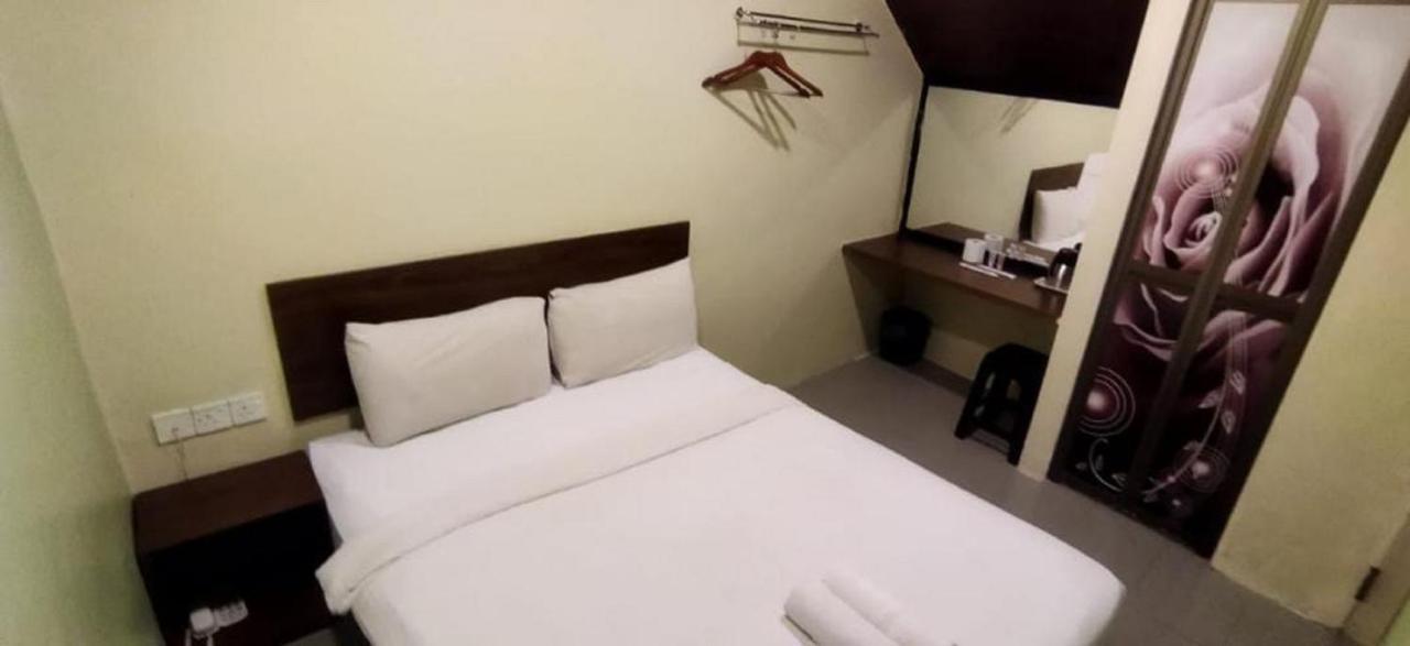 Dream House Hotel Скудай Екстер'єр фото